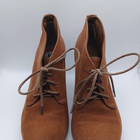 Jessica Heeled Ankle Boot - Picture 9 of 15